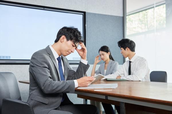 律师顾问与公司内部法务人员的角色定位及管理策略 图2