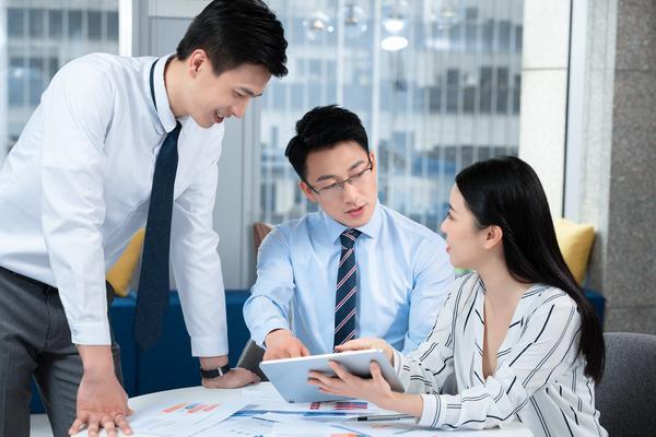 团队合作领军人物：引领团队成功的关键要素 图1