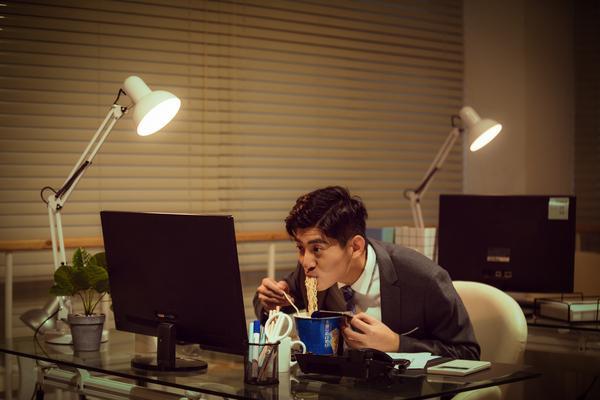 员工不加班怎么处理:有效的管理策略与解决方案 图2