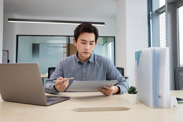 公司法务文秘工作范文|如何撰写专业规范的法务文秘工作报告 图2