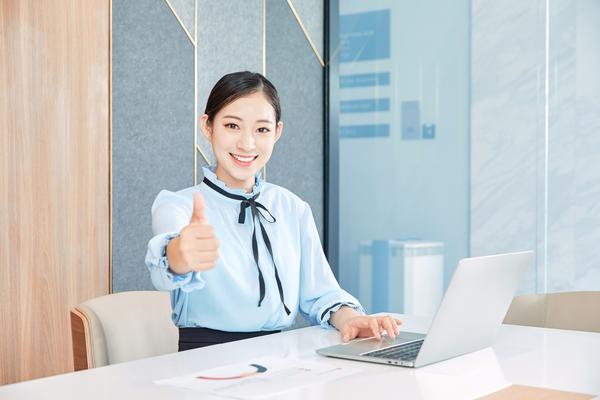 职场新人必读:如何建立和谐的人际关系 图1