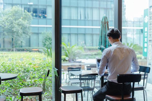 《男性皮肤保健手册：让您的肌肤焕发光彩》 图2