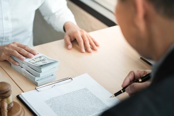 要约期限与承诺期限：明确合同双方的权利与义务 图1