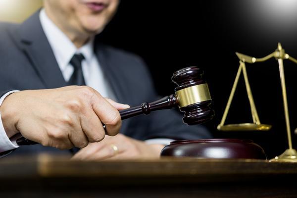 电脑上如何审核营业执照的步骤 图1
