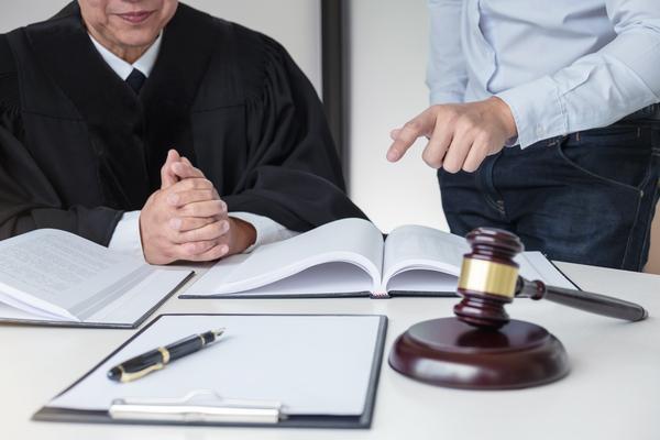 强制猥亵罪侮辱妇女罪案件：恶魔or受害者？ 图1
