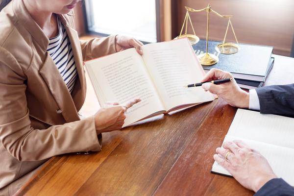 杨绛婚姻家庭情感语录：、婚姻与家庭的智慧图1