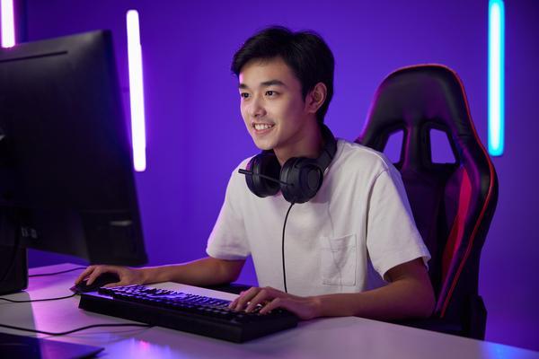 家庭压力大的创业项目|如何平衡家庭与事业的轻创业选择 图1