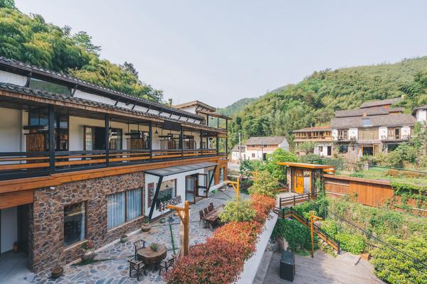 酒店行业收入趋势图片大全|解析与影响 图2