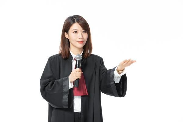 交通肇事罪辩护律师费用：如何选择合适的律师？ 图1