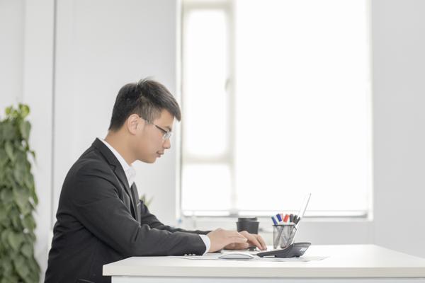 经销商如何精准寻找合作商：策略与实战指南 图2