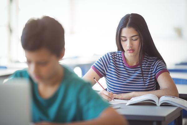 在校学生买车贷款资格要求及申请流程解析 图2
