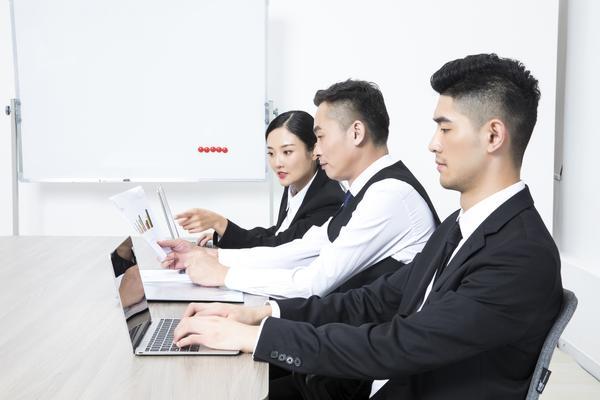 企业核心管理团队构建与成功要素解析 图1