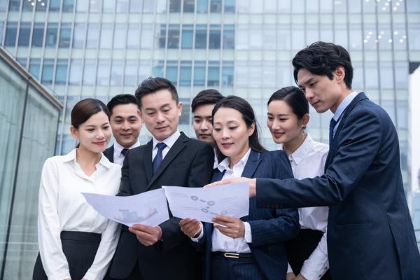 泗阳法务律师招聘：企业法律风险管理的关键路径 图1