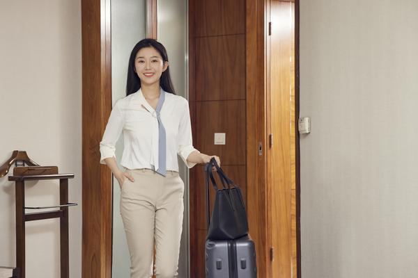 资本市场服务业:寻找资金的解决之道 图1