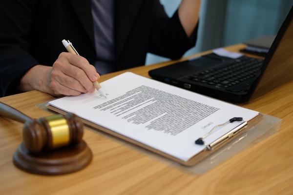 公司法务合约部职责|企业风险管理与法律事务策略分析 图1