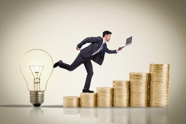 升职加薪的关键路径与职业发展策略 图1