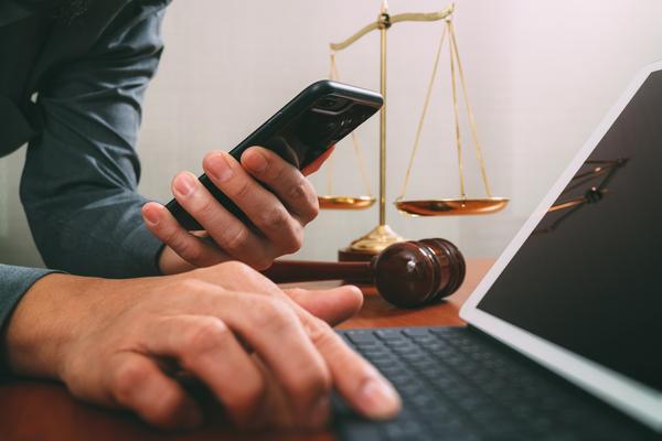 广州公司法务事务所律师|企业法律风险管理专家 图2