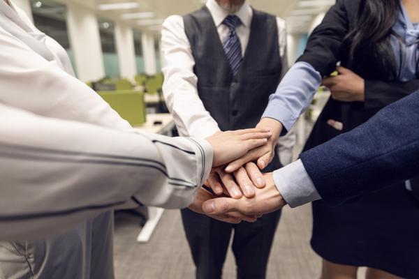 美图秀商业模式商业画布|解析其核心价值与融资潜力 图1