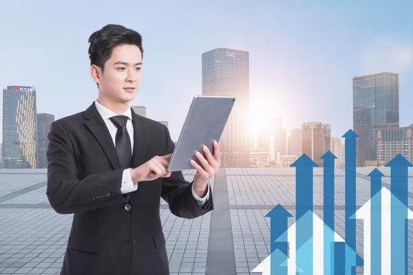 企业转型升级：从传统模式到创新发展的关键路径 图2