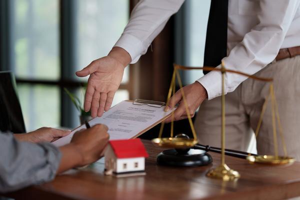 内容营销PK活动方案策划|项目融资中的品牌价值提升策略 图1